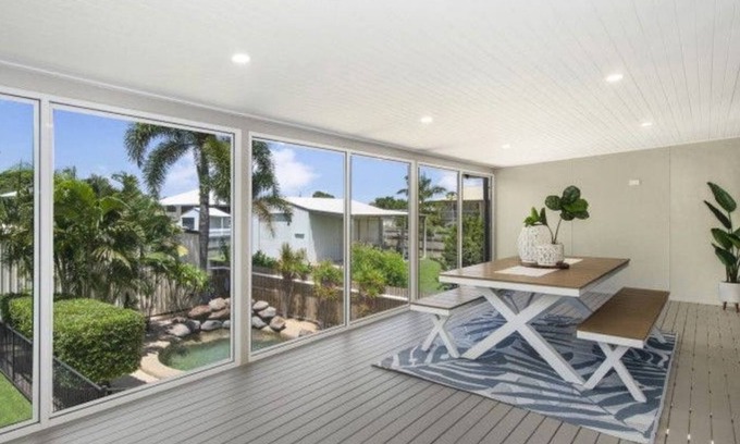 Mount Louisa House | Family Oasis for Christmas in Townsville