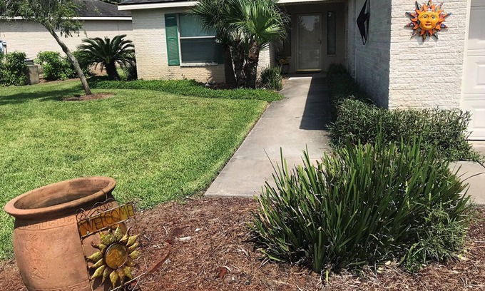 Laguna Vista House | FAMILY OR COUPLES BEACH AND GOLF GETAWAY!