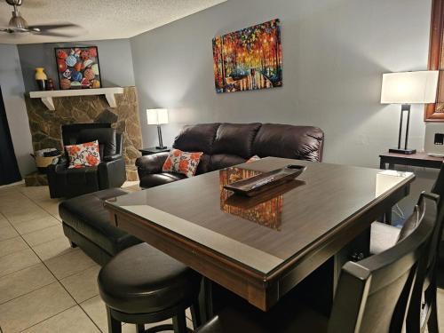 Southside Apartment | Family Pet Friendly Condo Near San Jose i295 i95