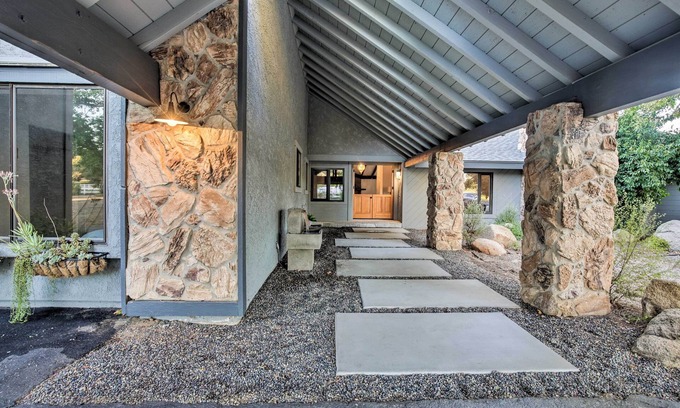 Valley Center Cottage | Family Retreat - Private Tennis Court & Game Room