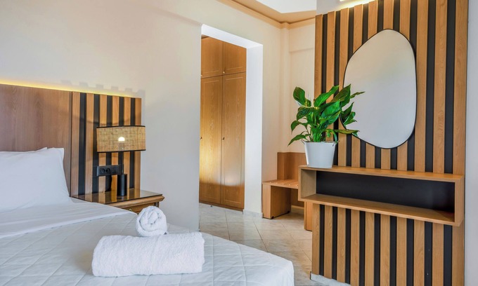 Malia House | Family Room (5 ατόμων),Socrates Hotel