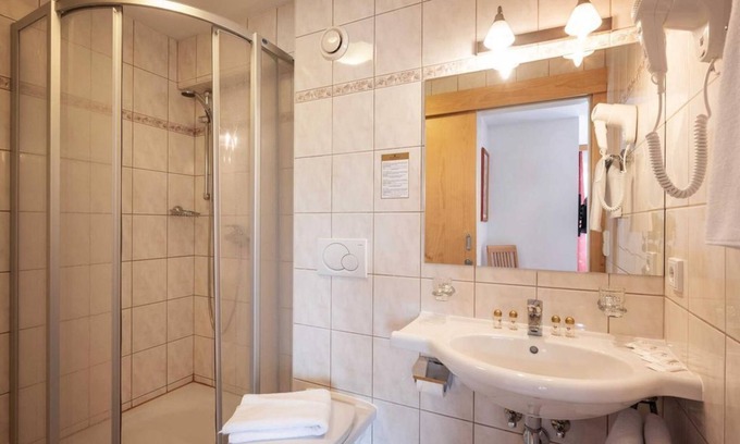 Maurach House | Family room - Alpenhotel Edelweiss