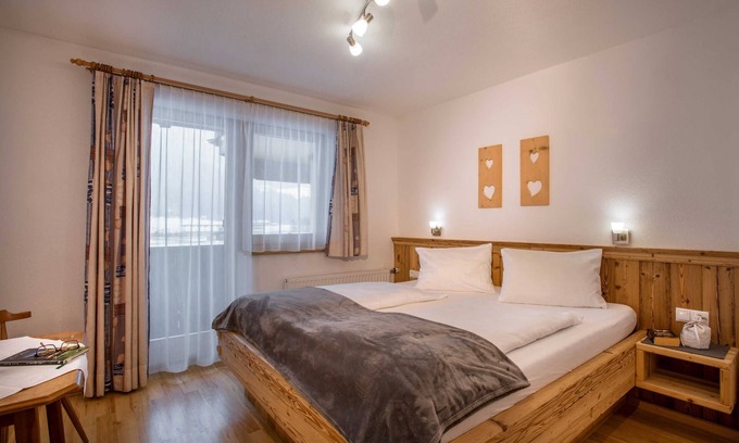 Ried im Zillertal Apartment | Family Room - Ferienhof Stadlpoint
