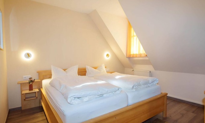 Seiffen Apartment | Family room - Spielzeughof Seiffen - Pension