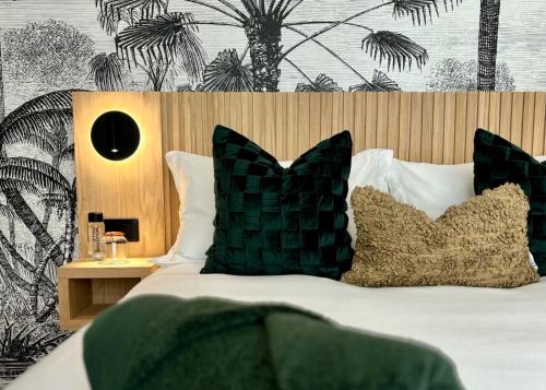 Sea Point Apartment | Family-Sized Gem Near Beach