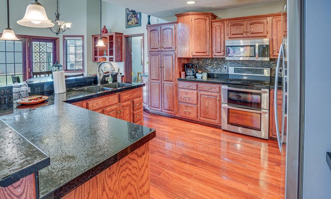 Worthington House | Family Vacation Rental Home ~ 1 Mi to Okabena Lake