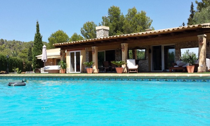 Ses Rotes Velles Villa | Family villa, spacious garden, swimming pool, playground, and absolute privacy.
