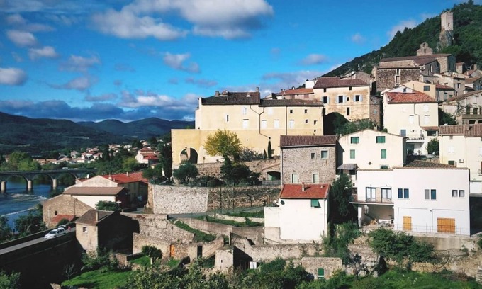 Roquebrun House | Family winegrower's house