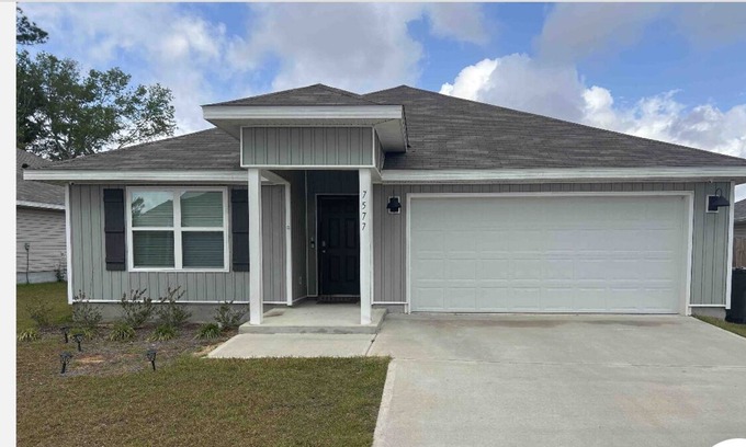 Northwest Pensacola House | Family’s Gateway
