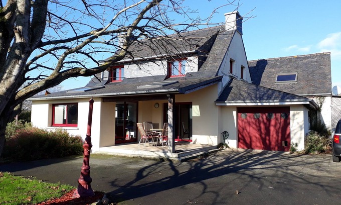 Pleumeur-Bodou House | Fancy a seaside holiday with family or friends?