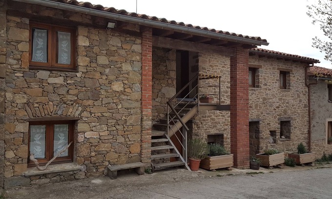 Vallfogona Cottage | Fantastic rural house La Geneta in full nature