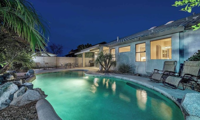 Coldwater Springs House | Fantastic 5 Bedroom home on Golf FREE heated Pool