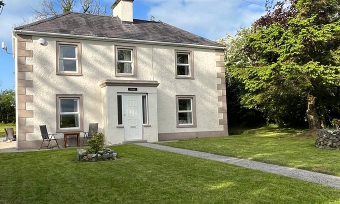 Scramoge House | Fantastic country house with WiFi in Roscommon