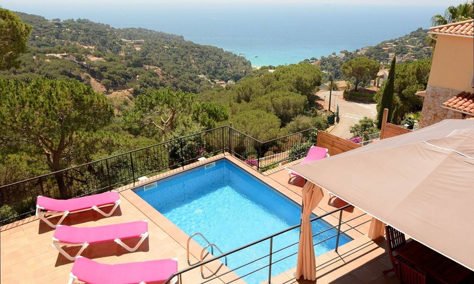Lloret de Mar House | FANTASTIC SEA VIEWS