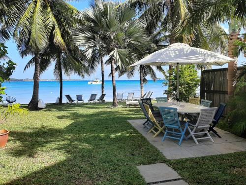 Pereybere Villa | Fantastic spacious beachfront VILLAVACANCES