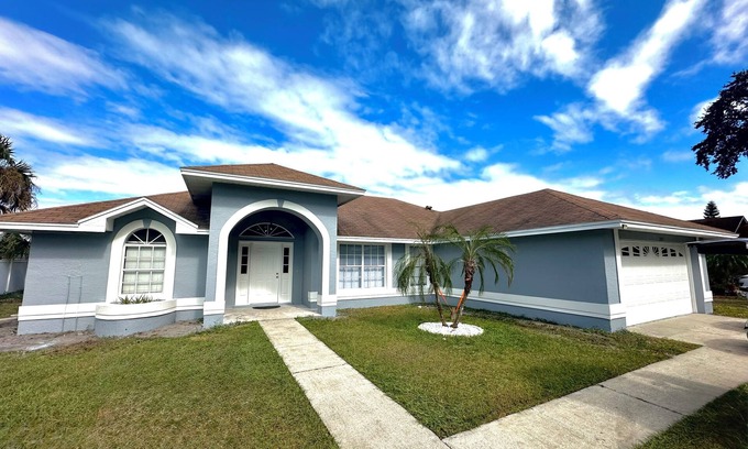 Buena Ventura Lakes Apartment | Fantastic studio in Kissimmee near International airport, and Disney parks.