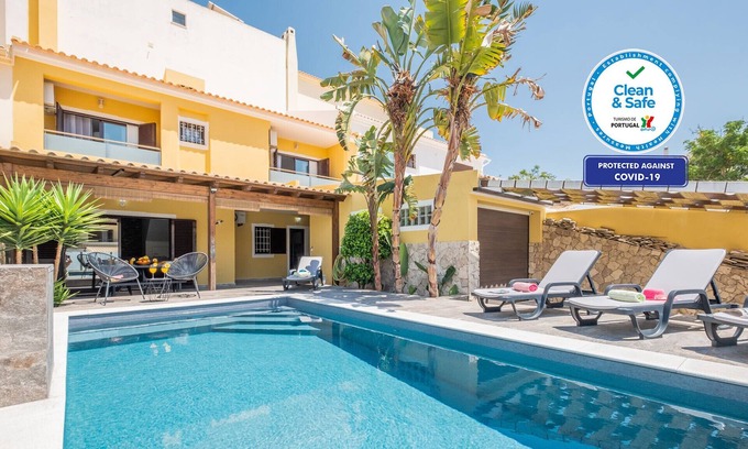 Urbanizacao dos Calicos Villa | FANTASTIC VILLA W/ PRIVATE POOL, BBQ & WIFI