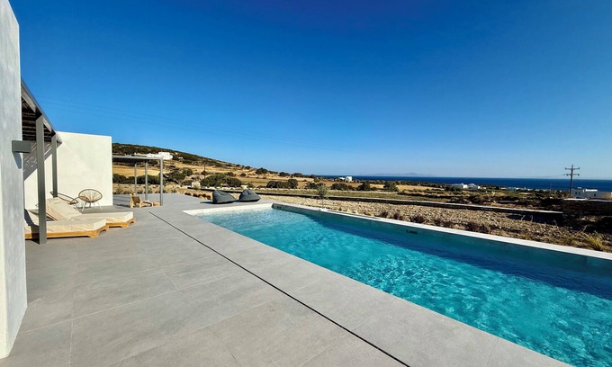 Aliki Villa | Faragas Hill Harmony Villa