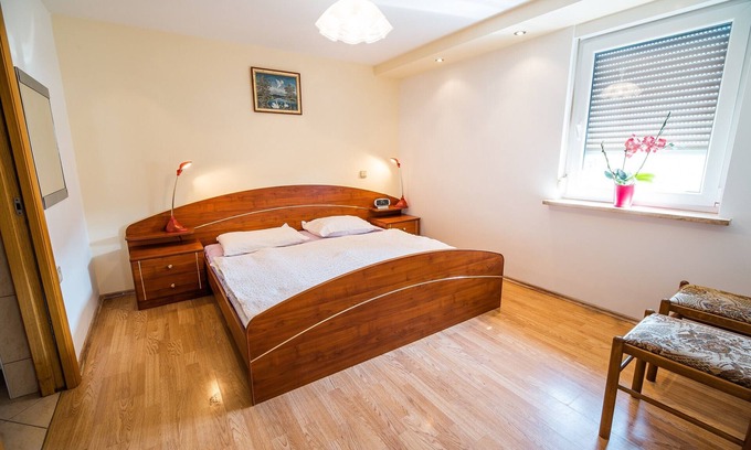 Ivancna Gorica Apartment | Farm Stay Ana - Apartment 2