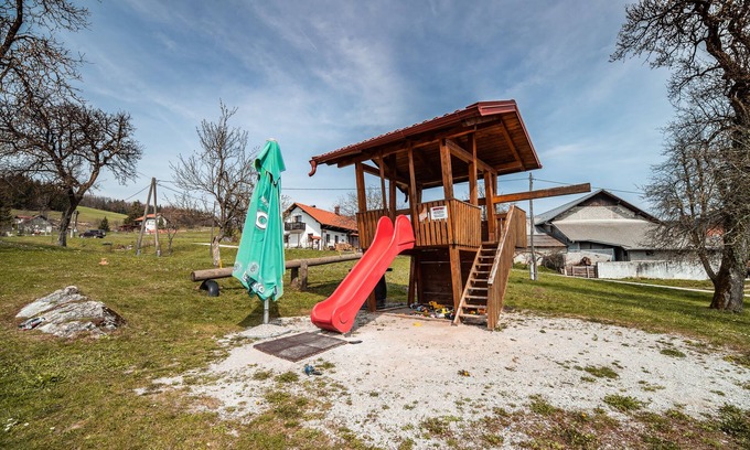 Ivancna Gorica Apartment | Farm Stay Ana