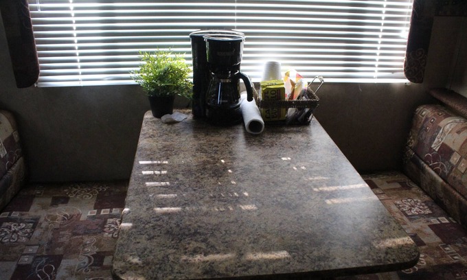 Accord House | Farm stay FAST wifi kitchen bath AC