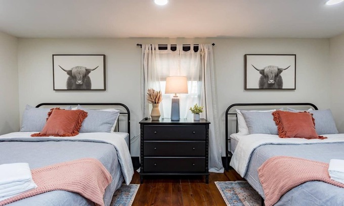 Bridgewater Apartment | Farmhouse Loft: Walking distance to North River, Dining and Shopping, Convenient to Bwater College