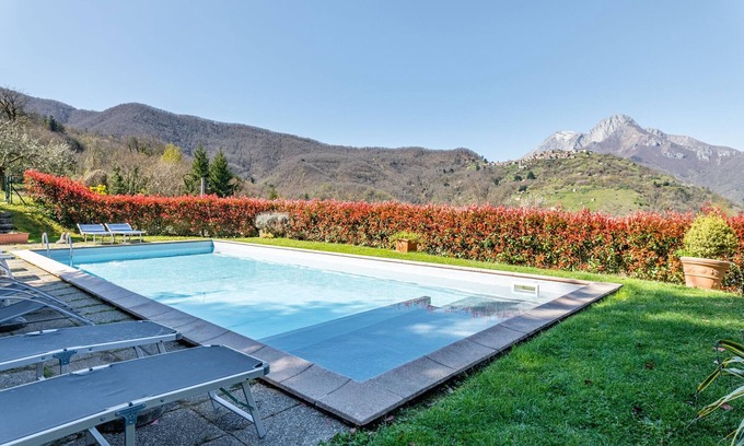 Gallicano Other | Farmhouse 'Orlando' with Mountain View, Shared Pool and Wi-Fi