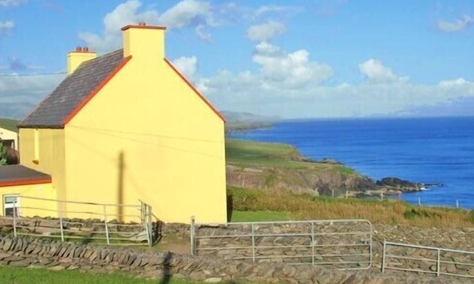 Ventry Other | Farmhouse with Magnificent Sea Views
