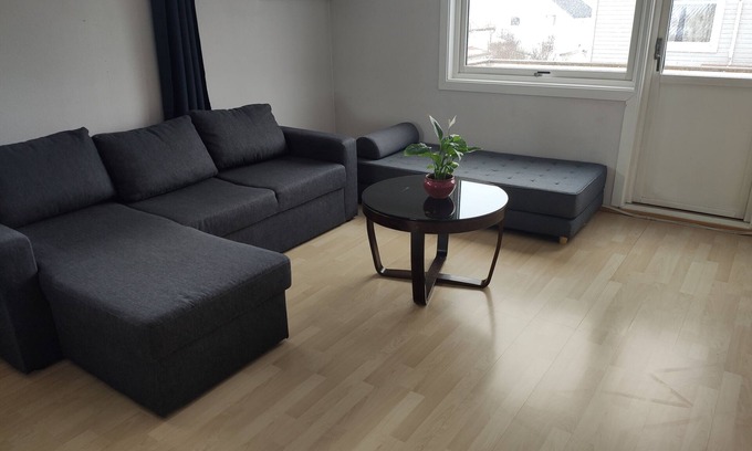 Tromso Apartment | FeelHome 1 bedroom Apartment in Tromso