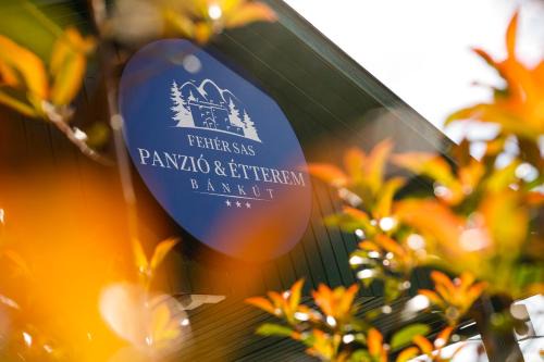 Bankut Bed & Breakfast | Fehér Sas Panzió