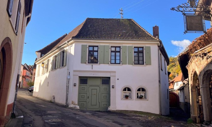 Neustadt-Hambach Apartment | Ferienwohnung Unterm Schloß