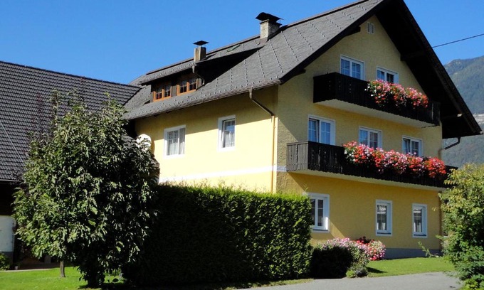Hermagor-Pressegger See Apartment | Ferienhaus Ball - Kometterhof