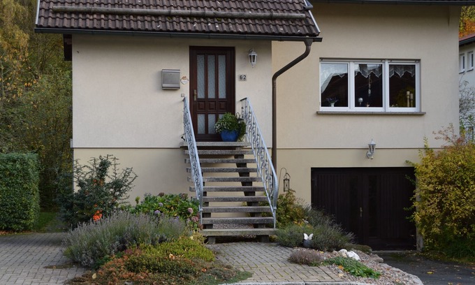 Sachsenbrunn House | Ferienhaus Linde am Bleßberg