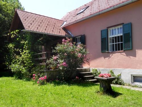 Seggauberg Apartment | Ferienhaus Marienkeller