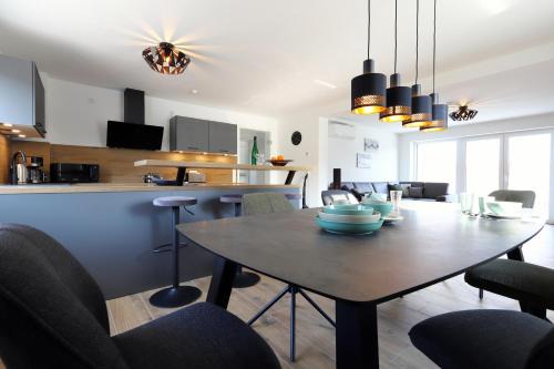 Hockelheim Apartment | Ferienhaus Northeim, Savanna Lodge
