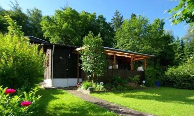 Pfalzfeld House | Ferienhaus Waldhäuschen - vacation home, shower, WC, 1 bedroom
