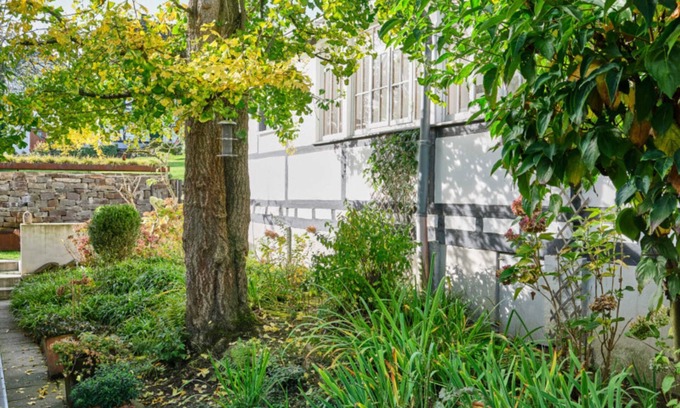Neunkirchen-Seelscheid Apartment | Ferienwohnung im Denkmalgeschützten Fachwerkhof - Haus in Bewegung - Denkmalgeschützter Fachwerkhof