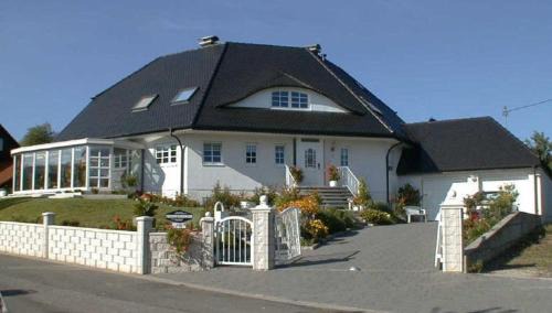 Schweigen-Rechtenbach Apartment | Ferienwohnung Blau