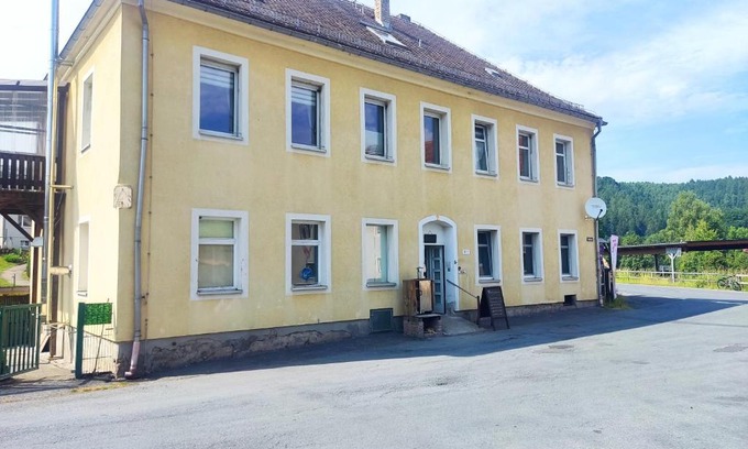 Bad Gottleuba-Berggiesshuebel Apartment | Ferienwohnung 2 am Hofladen Hellendorf