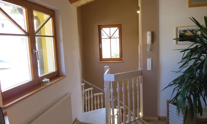 Albstadt Apartment | Ferienwohnung, 58qm, Balkon, 1 Wohn-/Schlafzimmer, max. 3 Pers.