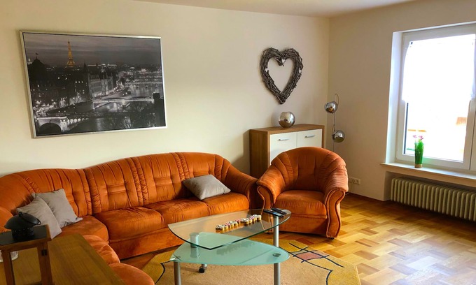 Adelsried Apartment | Ferienwohnung Adelsried OG