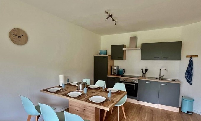 Holste Apartment | Ferienwohnung am Wald