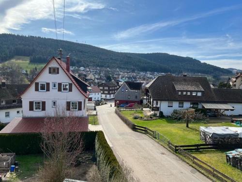 Klosterreichenbach Apartment | Ferienwohnung Am Wiesenrain