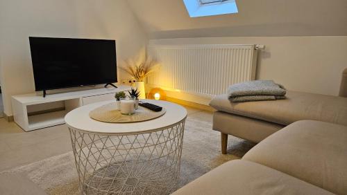Hallstadt Apartment | Ferienwohnung AS 5 One & Two Bamberg - modern in ruhiger Lager mit Balkon
