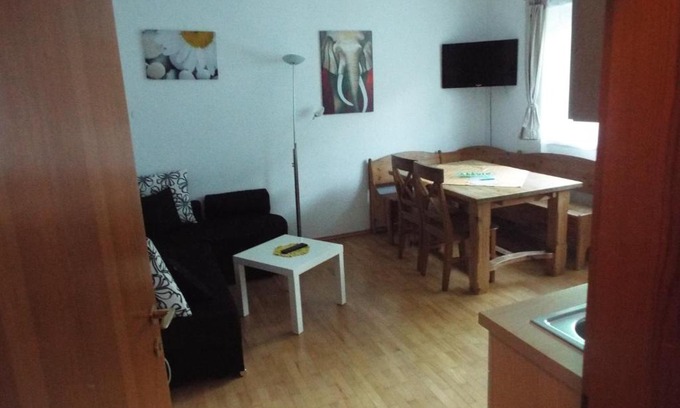 Steinach am Brenner Apartment | Ferienwohnung "Die 14"