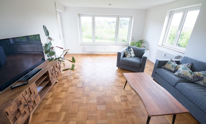 Oberreitnau Apartment | Ferienwohnung Bosco 95 qm für max 4 Personen mit Viel Privatsphäre und Bergsicht
