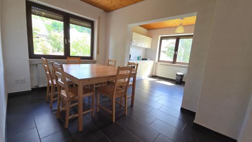 Freudenberg Apartment | Ferienwohnung Pele