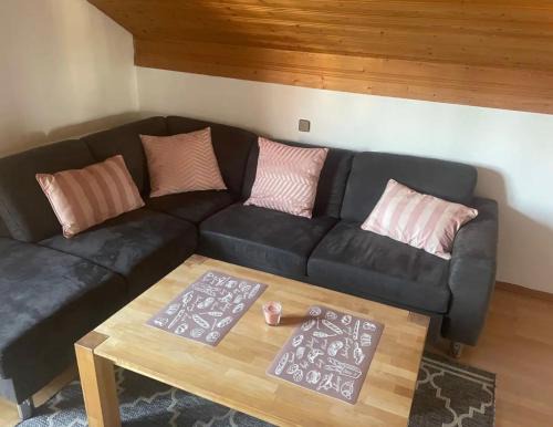 Furstenfeldbruck District Apartment | Ferienwohnung Dorfidyll