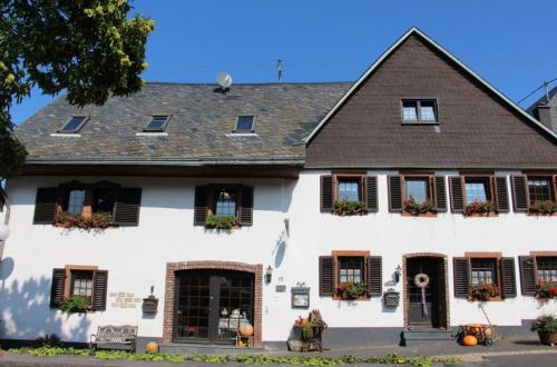 Wintrich Apartment | Ferienwohnung Flämisches Weinhaus