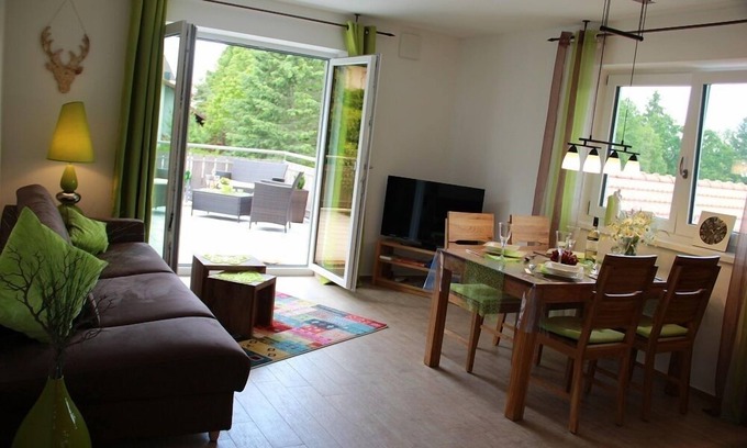 Westerbuchberg Apartment | Ferienwohnung "Genusszeit am Chiemsee" EG mit Terrasse